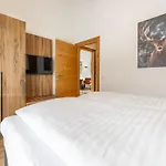 Grebenzen Pabstin 36b * سانكت لامبريشت