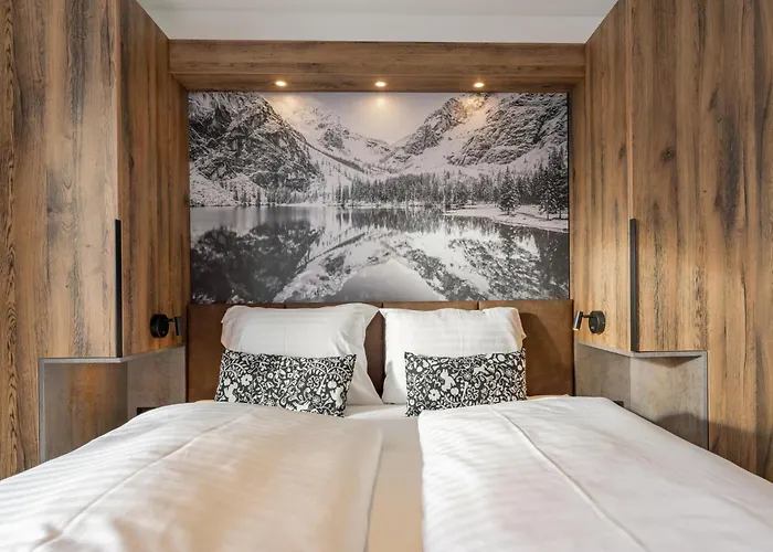 Grebenzen Pabstin 36b