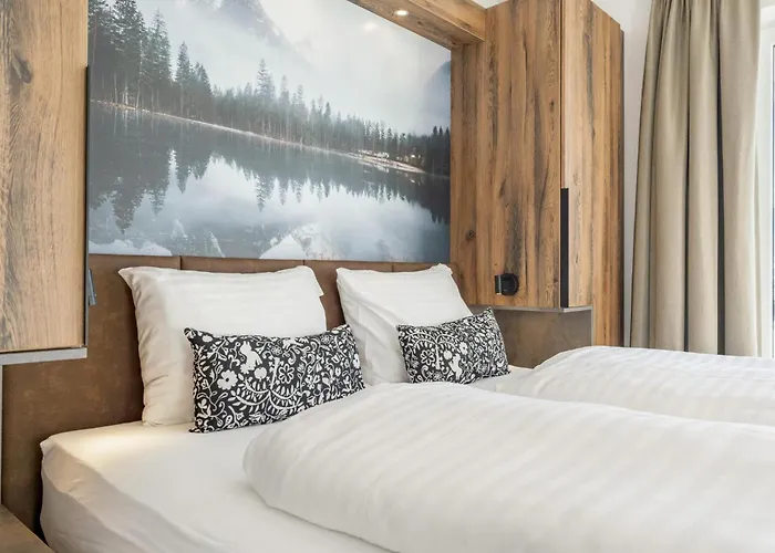 Grebenzen Pabstin 36b *